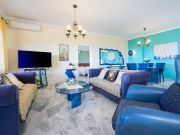 Turquoise Apartment in Kreeta, Chania, Tavronitis