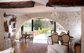 Classy Villa, Арханес, Living room