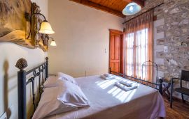 Villa Kiparissi, Asteri, double-bedroom-2