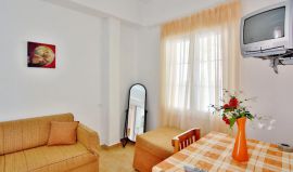 Isadora Apartments, Αλμυρίδα, isadora-apartments-one-bedroom-livingroom-1b