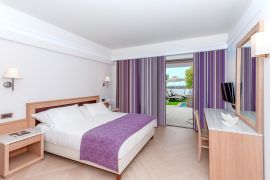 Porto Platanias Beach Resort, Platanias, suite private pool sea view 2