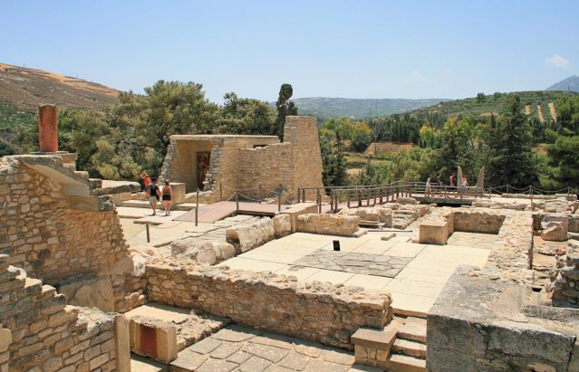 private tour to Knossos