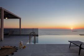 Sunset Lovers Villa, Φαλάσσαρνα, pool 11