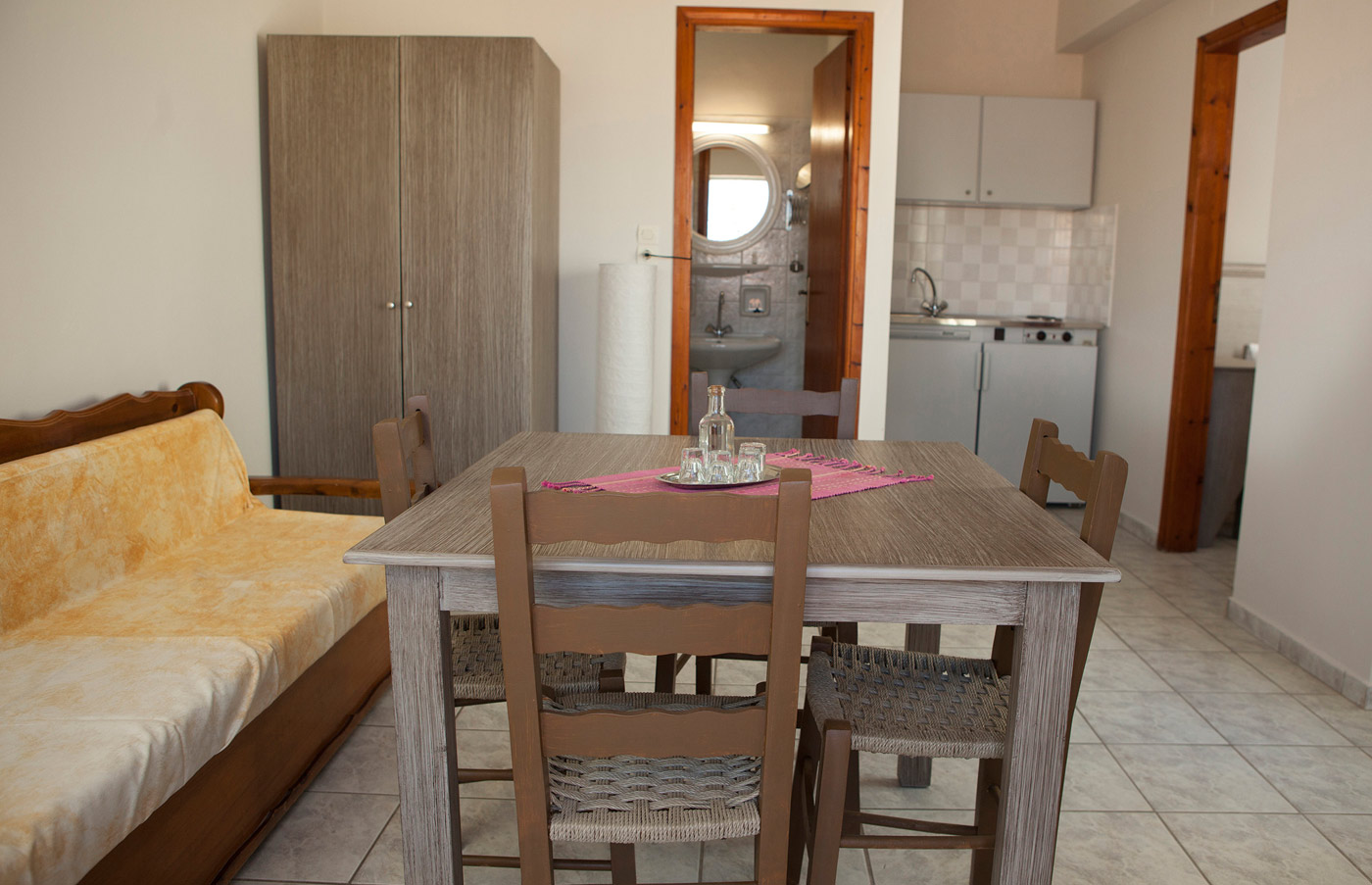 Anna Katerina Apartments in Platanias, Chania TheHotel.gr