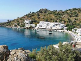 loutro-bay-1