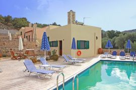 Villas Mourne, Plakias, shared-pool-5