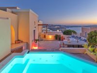 Archipel Mansion in Santorini, Fira