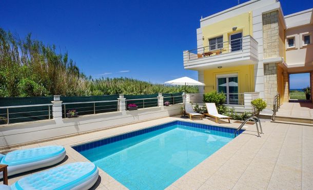 Geas House Thalassa, Тавронитис