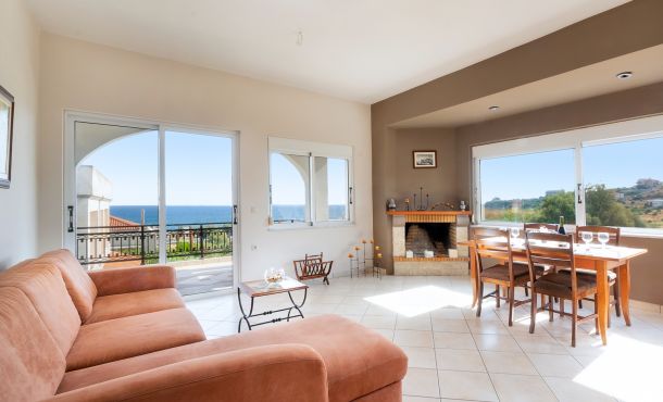 Nektar Luxury Apartment, Stalos