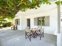 Danai Garden Apartment i Crete, Chania, Platanias