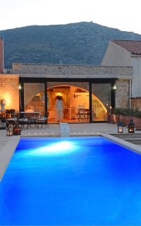 Classy Villa, Archanes, Pool area