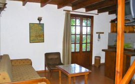 Olive Tree Cottages, Palaiochora, living-area-IIa