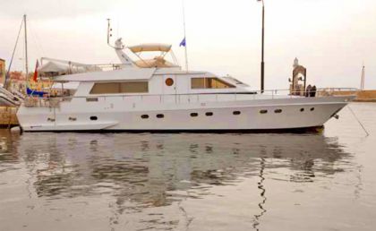 Private Cruises from Chania old town, Chania town, lady-roula-2b