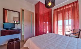 Pretty Villa, Πλατανιάς, double-bedroom-2b