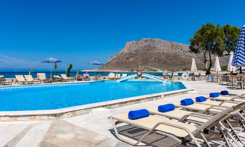 Blue Beach Apartments, Σταυρός, pool-area-16