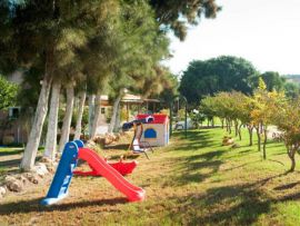 Androulakis Apartments, Γεράνι, playground-1