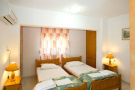 Dina Apartments, Almyrida, apt-b-twin-bedroom-1