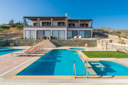 Villas Milos, Agia Pelagia, swimming-pool-area-1