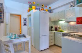 Villa Sen, Αγία Μαρίνα, kitchen-area-junior-v1a