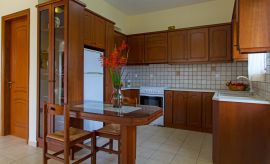 Villa On Top, Мегала Хорафиа, fully equipped kitchen 1