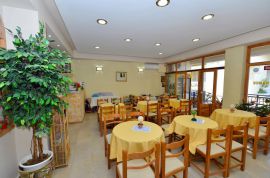 Bikakis Rooms, Kissamos, breakfast area 1a