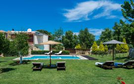 Nature Heaven Villa, Tavronitis, garden-area-mj-5