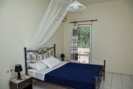 Villa Local, Дафнедэс, double-bedroom-new-1a