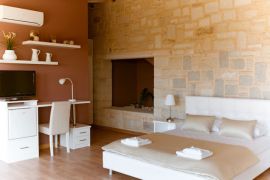 Lofos Village, Agia Marina, suite-interior-6a