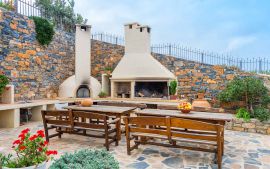 Villas Milos, Agia Pelagia, villaIII-courtyard