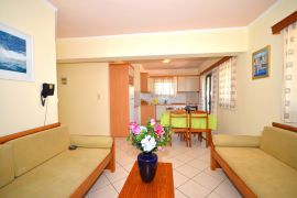 Aloni Suites, Kalathas, Aloni Suites 3bdr apartment 1a