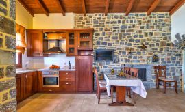 Villa Lygaria, Agia Pelagia, Kitchen area