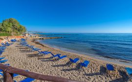Beachfront Villa, Hersonissos, Sandy beach