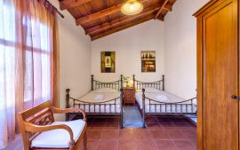 Villa Manolis, Asteri, Bedroom 2