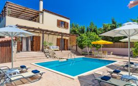 Lemonia Villa, Αστέρι, Courtyard