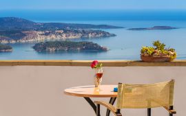 Villas Manos, Megala Horafia, Balcony with sea view