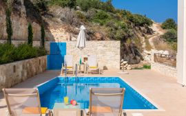 Gramvousa Maisonette, Falassarna, Maisonette's pool area