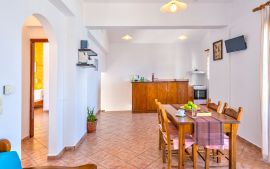 Dina Apartments, Almyrida, Dining area in apartment A