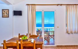 Dina Apartments, Almyrida, Sea view apartment A