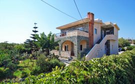 Skoutelonas Villa, Kolymbari, Facade