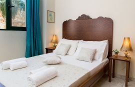 Athina Apartment, Χανιά, suite2 bedroom double 1a
