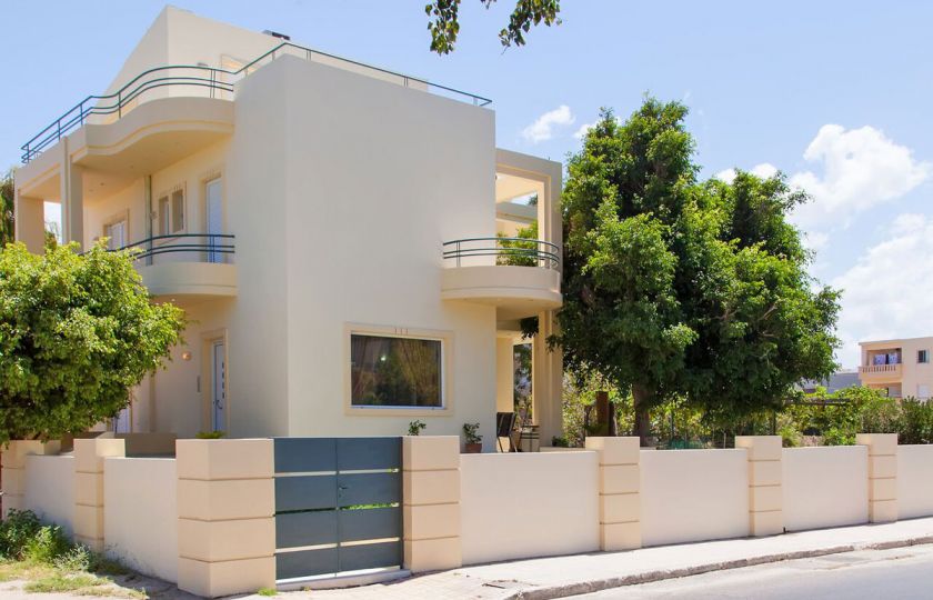 Beach House in Chania town, Chania TheHotel.gr