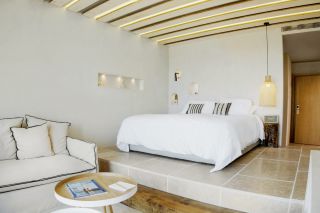 Theo hotel agia marina Theo hotel agia marina