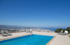 Afroditi Apartment, Chania (Byen), apartment pool area 3