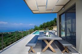 Villa Levande, Σφηνάρι, exterior sitting area 1