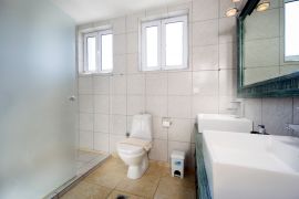 Tersanas Villa Nikos, Tersanas, bathroom 1