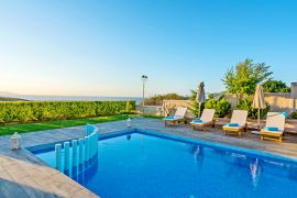 Uphill Villa, Агиа Марина, private pool 1
