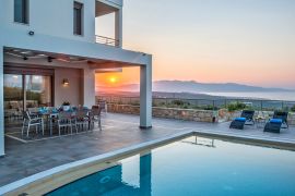 Villa Perfection, Maleme, pool sunset 2