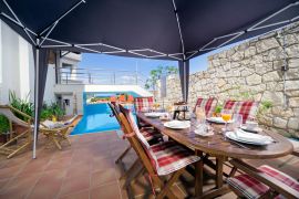 Finest Villa, Chania town, outdoor dining table 1