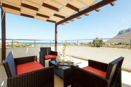 Iakinthi Villa, Ставрос, balcony top floor sea views