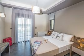 Design Villa, Agioi Apostoloi, master bedroom 1b